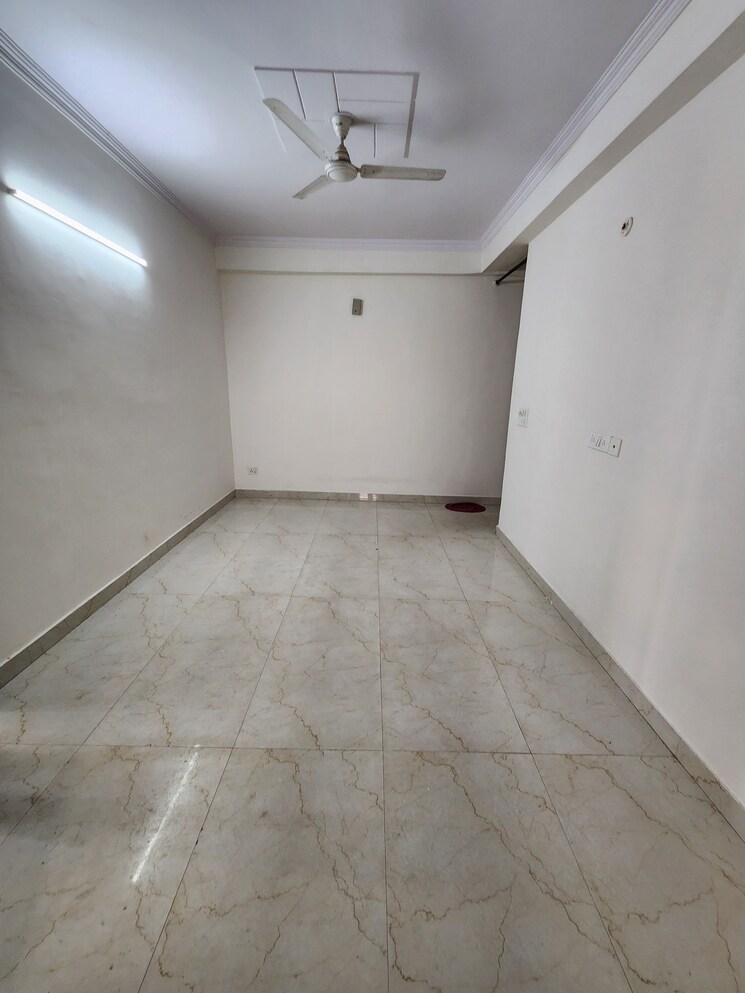 Room, chattarpur 1 Bedroom 450 Sq.Ft. Builder Floor In Chattarpur Delhi 8685726