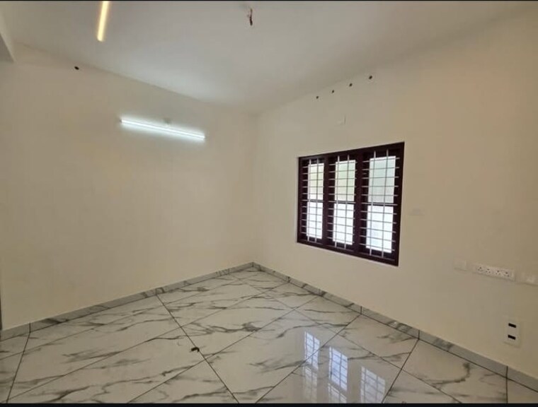 Room, sector 33 2 Bedroom 1440 Sq.Ft. Builder Floor In Sector 33 Faridabad 8685754