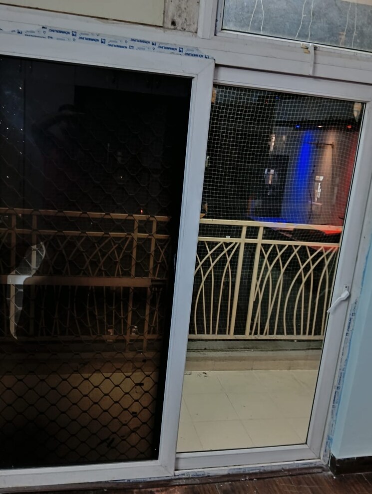 Balcony, mahagun-mywoods 3 Bedroom 1370 Sq.Ft. Apartment In Sector 16c Greater Noida Greater Noida 8685821