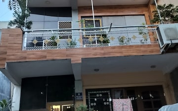 3 BHK Independent House For Rent in Niti Khand I