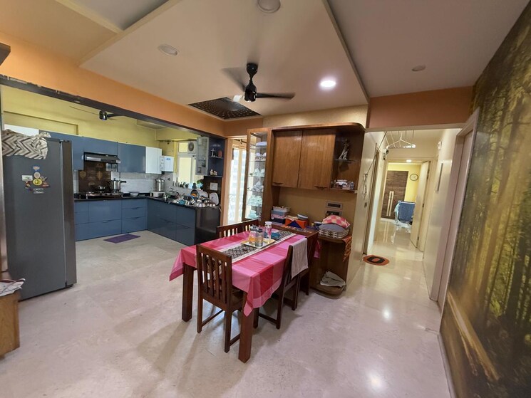  Parking, hiranandani-meadows 3 Bedroom 1490 Sq.Ft. Apartment In Manpada Thane 8685691