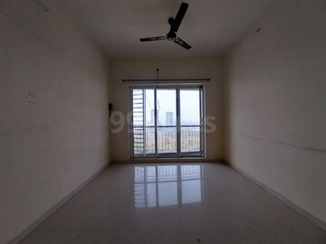 Room in 3 BHK Apartment at Raj Hills Residency, Kharghar Sector 6 – for Rent