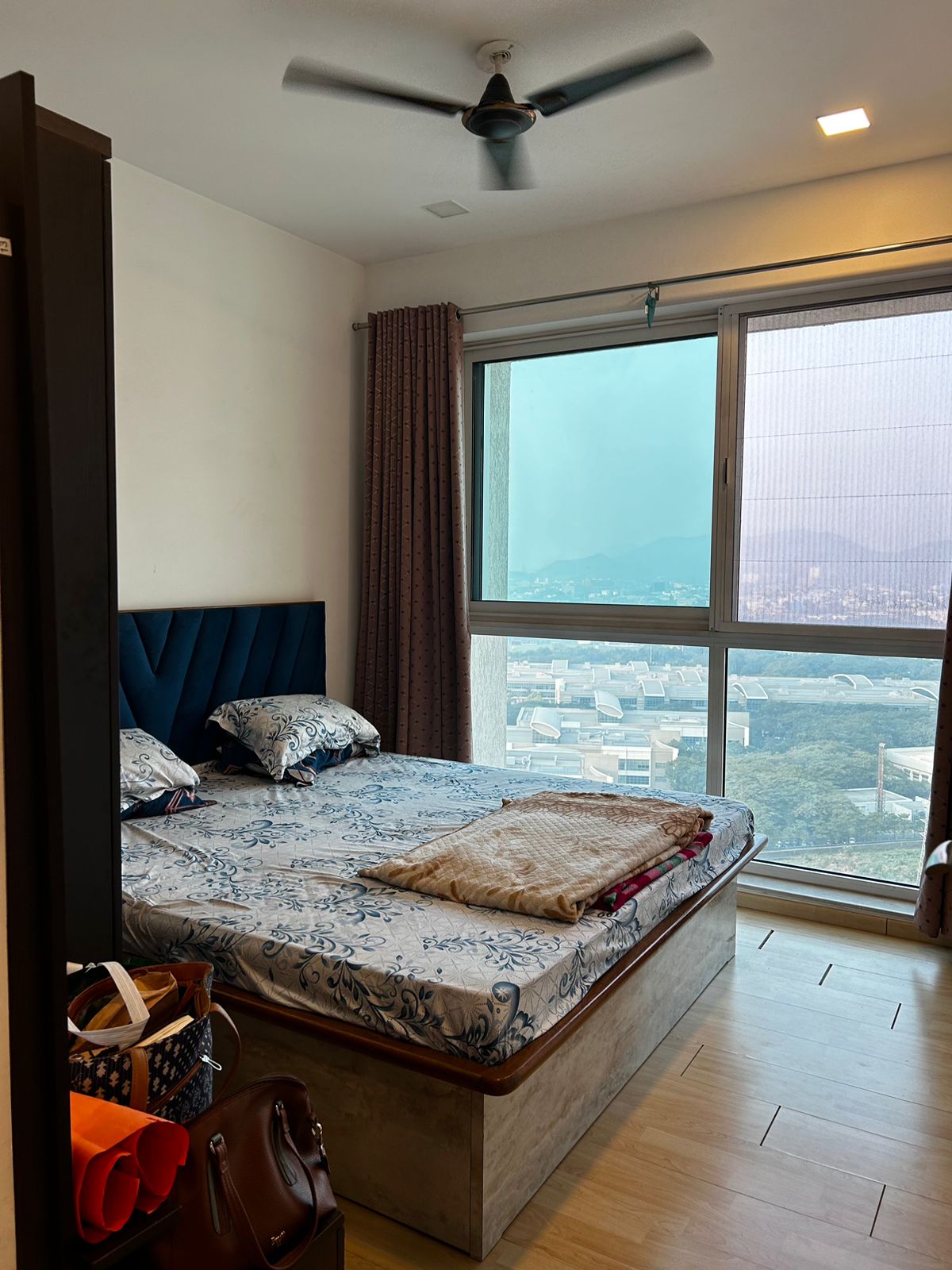 4 BHK + Pooja Room,Extra Room 2669 Sq.Ft. Apartment in Akshar One Akshar