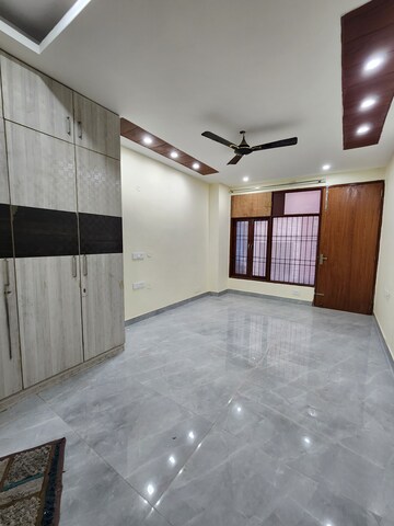 Staircase in 3 BHK Builder Floor at Chattarpur – for Rent