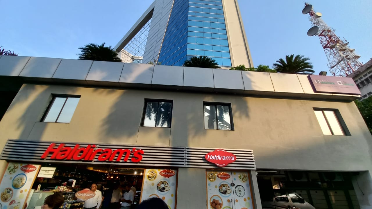 Rental Commercial Showroom 3434 Sq.Ft. in Salt Lake Sector V Kolkata ...