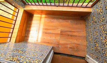 Balcony in 2 BHK Apartment at Kolkatta Gpo – for Sale