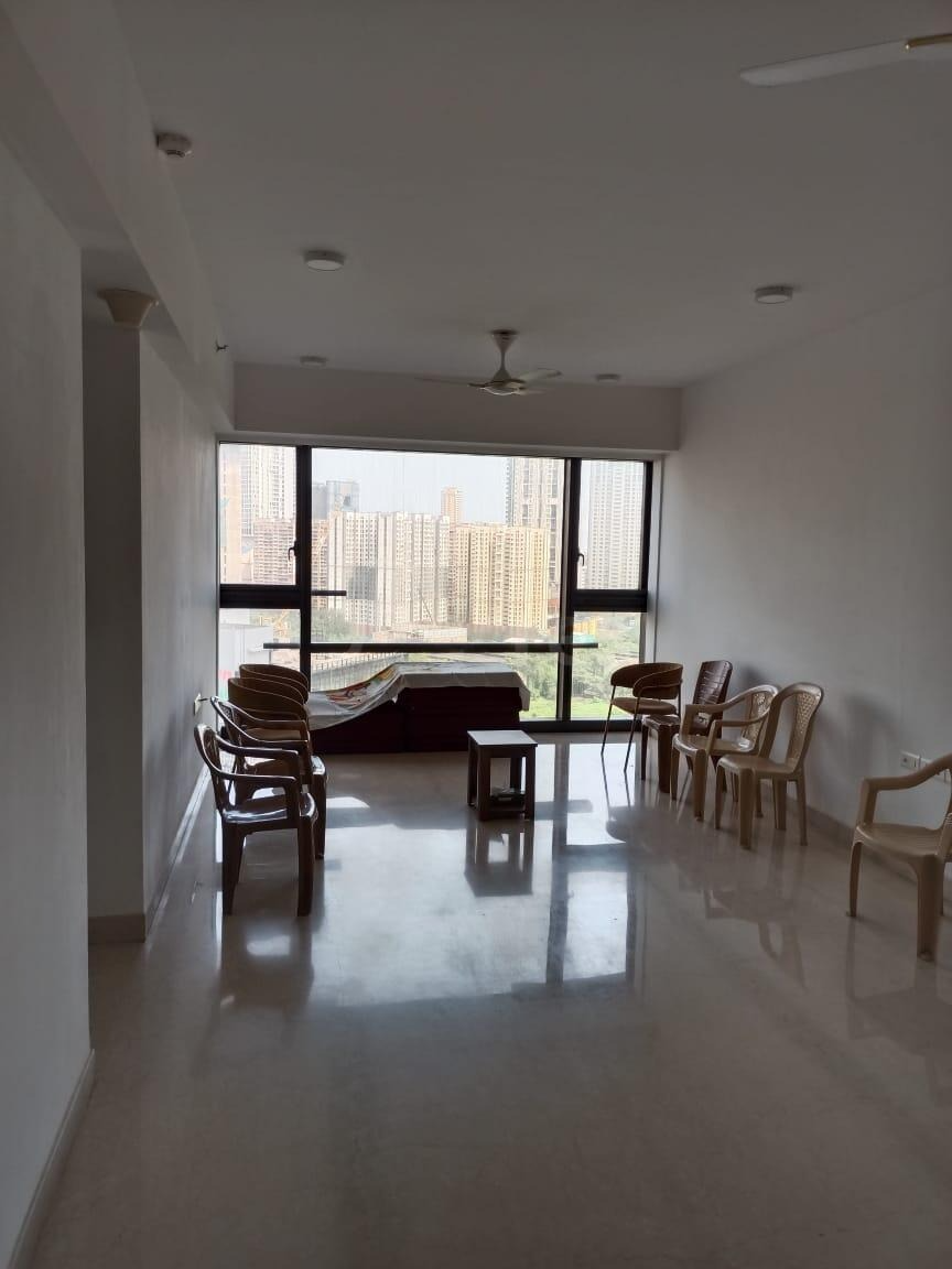 3 BHK + Servant Room Apartment For Rent in Lodha Trump Tower