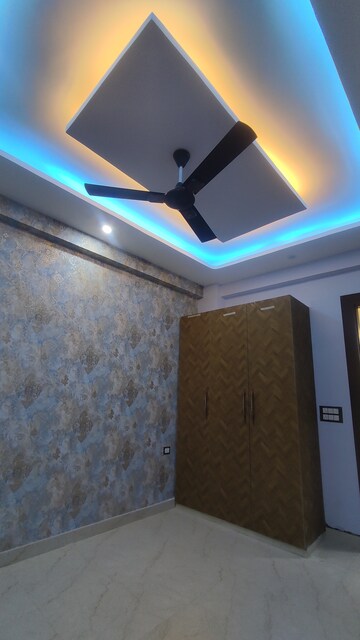 Master Bedroom in 3 BHK Builder Floor at Chhaproli Khadar – for Sale