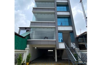 Showroom For Rent in Sahastradhara Road