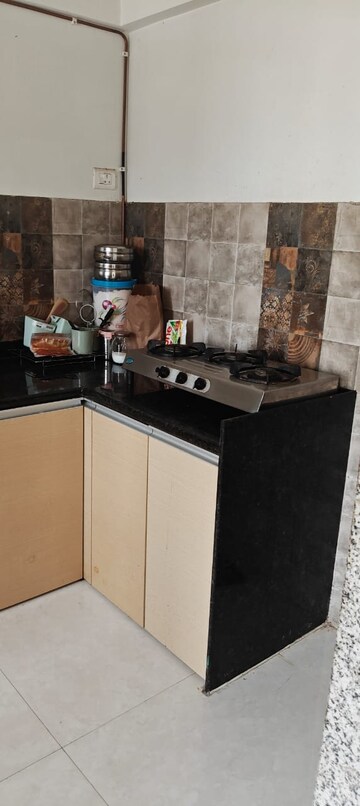 Kitchen in 1.5 BHK Apartment at Andheri East – for Rent