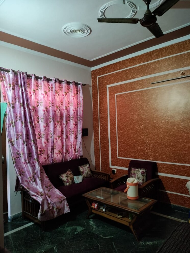 Bedroom, krishna nagar 3 Bedroom 910 Sq.Ft. Builder Floor In Krishna Nagar Delhi 8686219