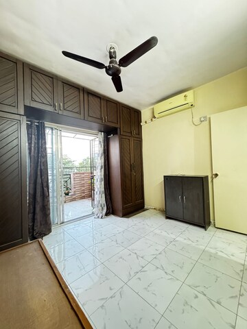 Room in 3 BHK Builder Floor at Raj Nagar Sector 5 – for Rent