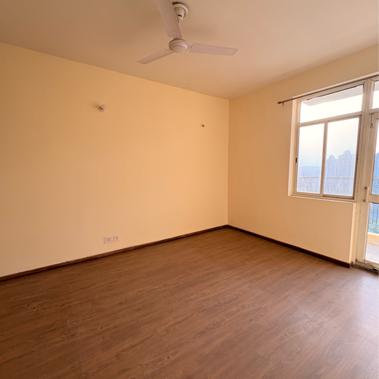 Room, paarth-aadyant 3.5 Bedroom 1911 Sq.Ft. Apartment In Sushant Golf City Lucknow 8686139