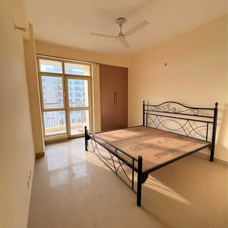 Room, paarth-aadyant 3.5 Bedroom 1911 Sq.Ft. Apartment In Sushant Golf City Lucknow 8686139