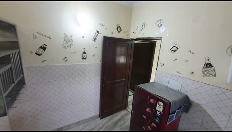 undefined, dayal bagh 3 Bedroom 100 Sq.Yd. Apartment In Dayal Bagh Faridabad 8686131