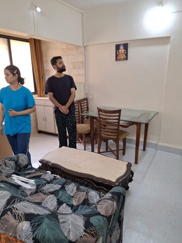 Master Bedroom in 1 BHK Apartment at Manish Darshan Andheri, Andheri East – for Rent