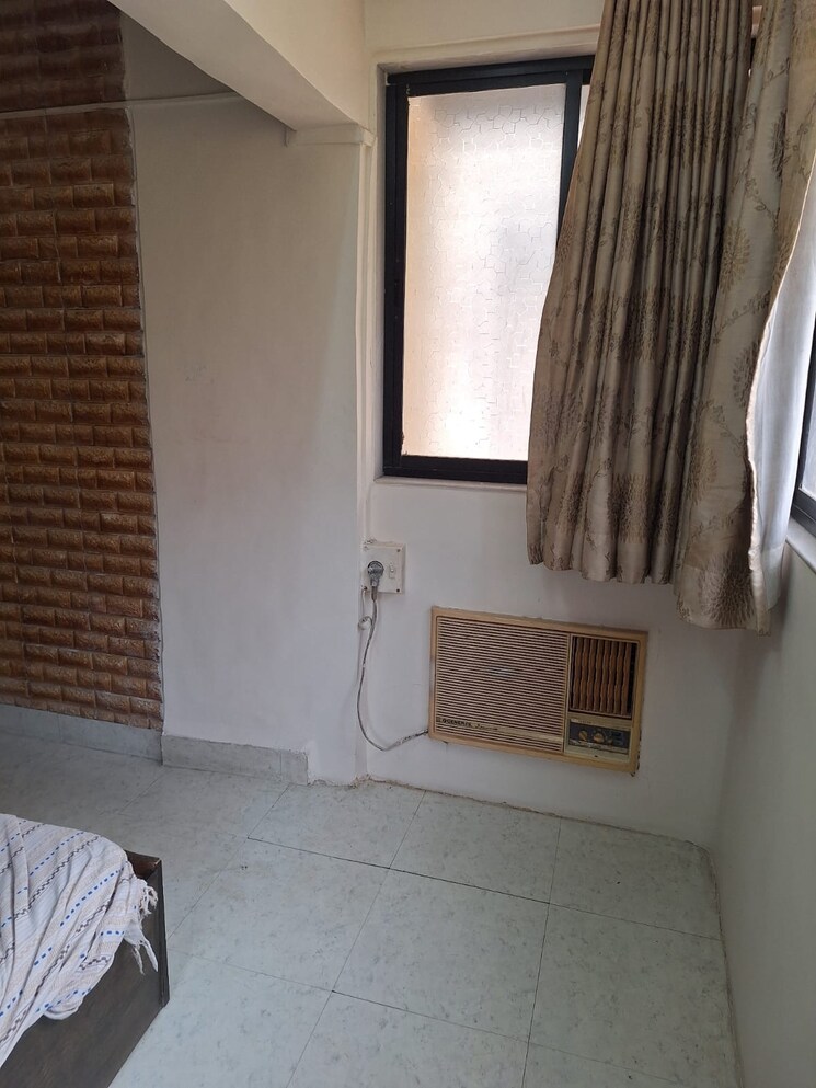 Bathroom, manish-darshan-andheri 1 Bedroom 476 Sq.Ft. Apartment In Andheri East Mumbai 8686155