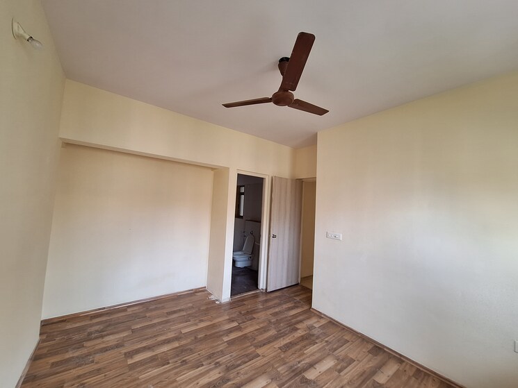 Room, lodha-casa-rio 2.5 Bedroom 820 Sq.Ft. Apartment In Dombivli East Thane 8686277