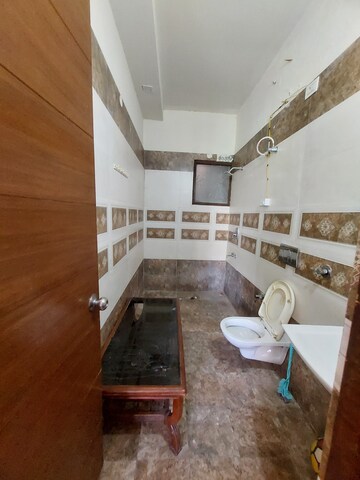 Attached Bathroom in 3 BHK Builder Floor at Ambala Highway – for Rent