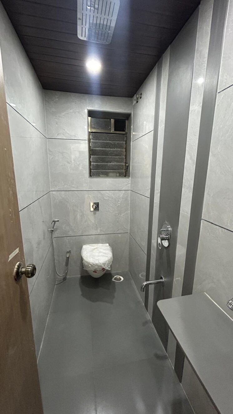 Bathroom, jayram-heights 2 Bedroom 950 Sq.Ft. Apartment In Dombivli East Thane 8686308