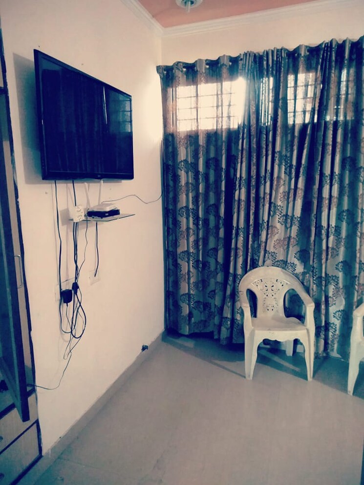 Master Bedroom, dhakoli 3 Bedroom 1000 Sq.Ft. Builder Floor In Dhakoli Zirakpur 8686313