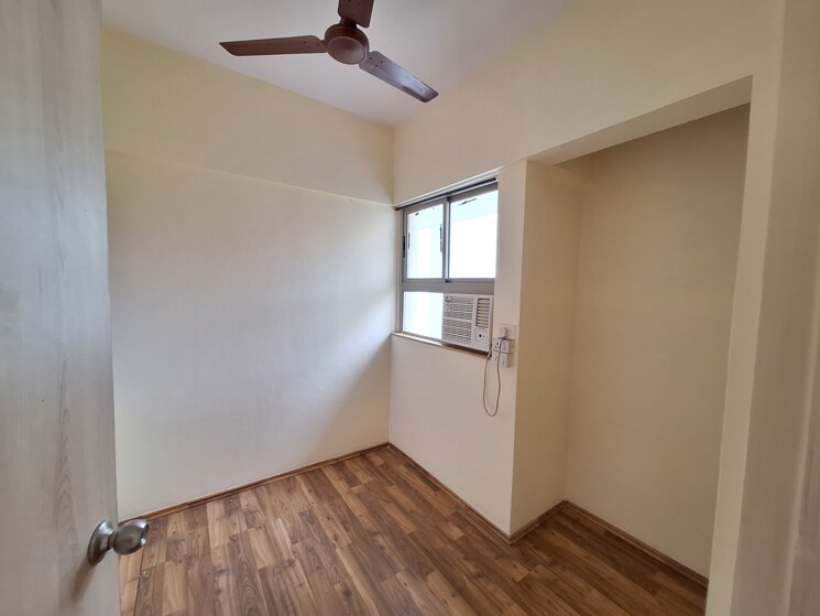 Room, lodha-casa-rio-gold 2.5 Bedroom 810 Sq.Ft. Apartment In Dombivli East Thane 8686363