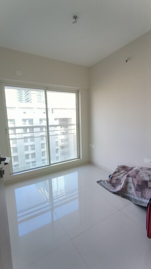 Room in 2 BHK Apartment at Sugee Atharva, Prabhadevi – for Sale