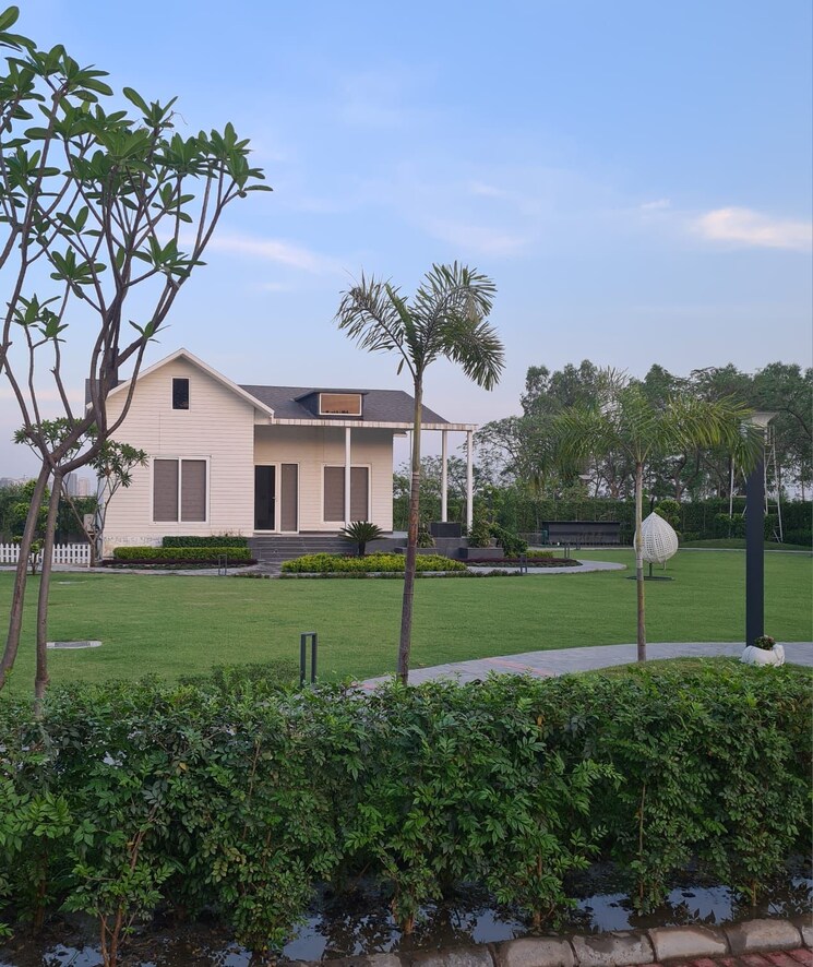 Garden, jaypee-greens-aman  1008 Sq.Yd. Plot In Sector 151 Noida 8686326