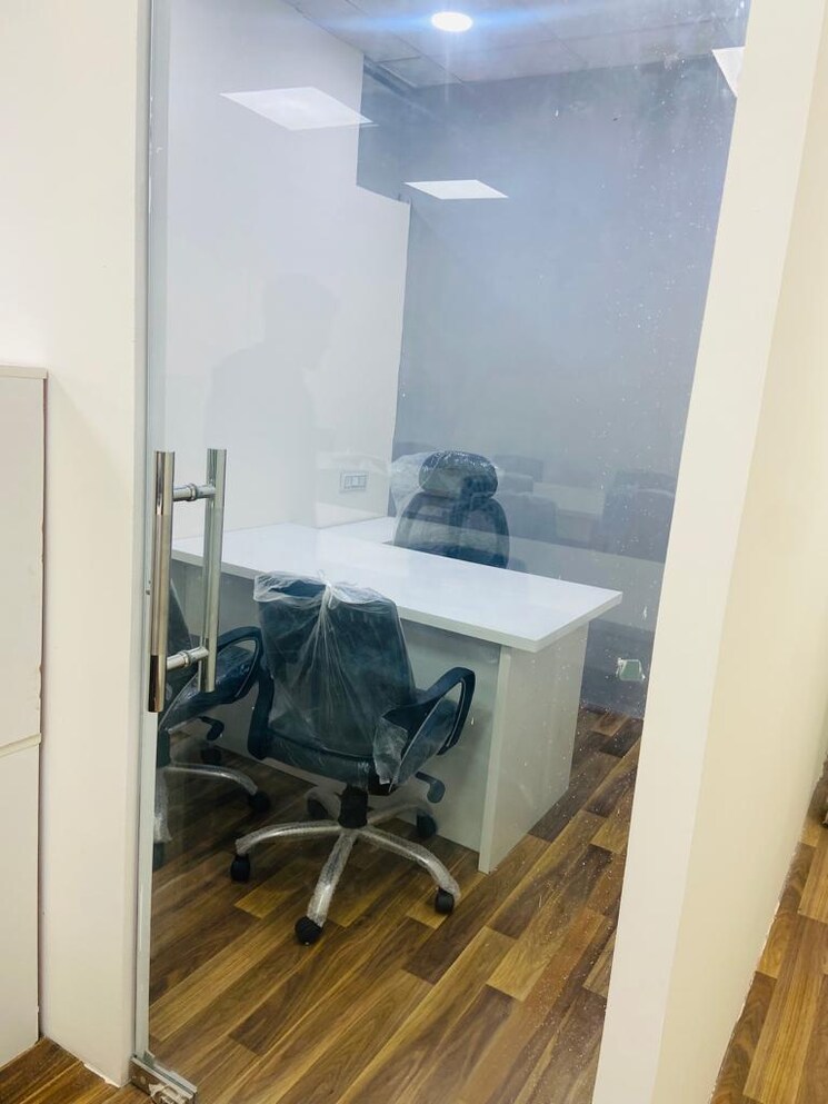 Balcony, vijay nagar Commercial Office Space 2500 Sq.Ft. In Vijay Nagar Indore 8685862