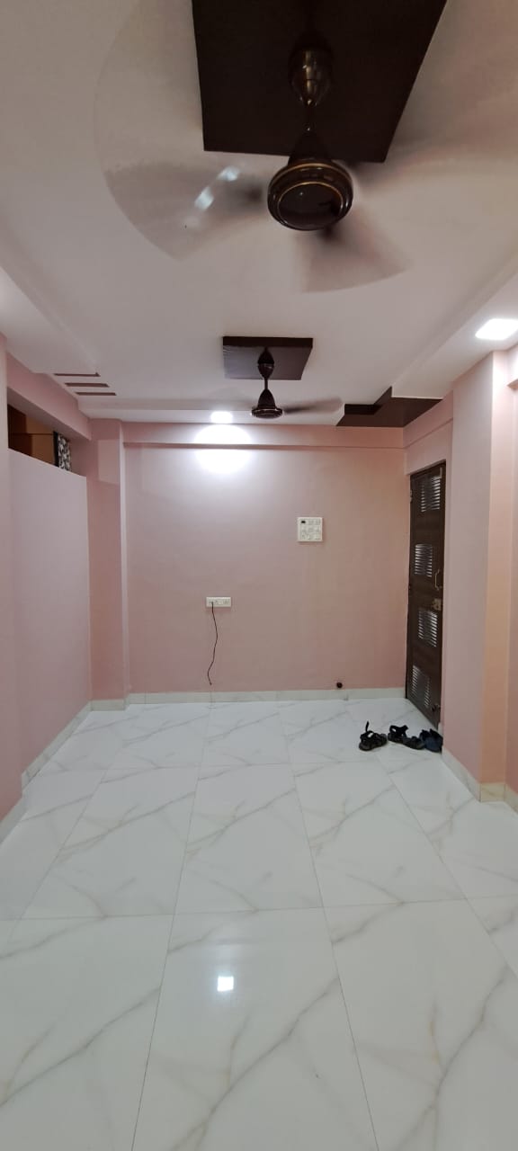 1 Rk+ Extra Room Apartment For Rent in Matoshree Chs
