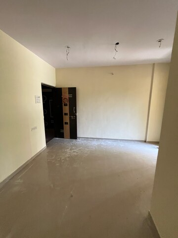 Room in 2 BHK Apartment at Dalalbuildcon Vasant Spring Woods, Badlapur East – for Rent