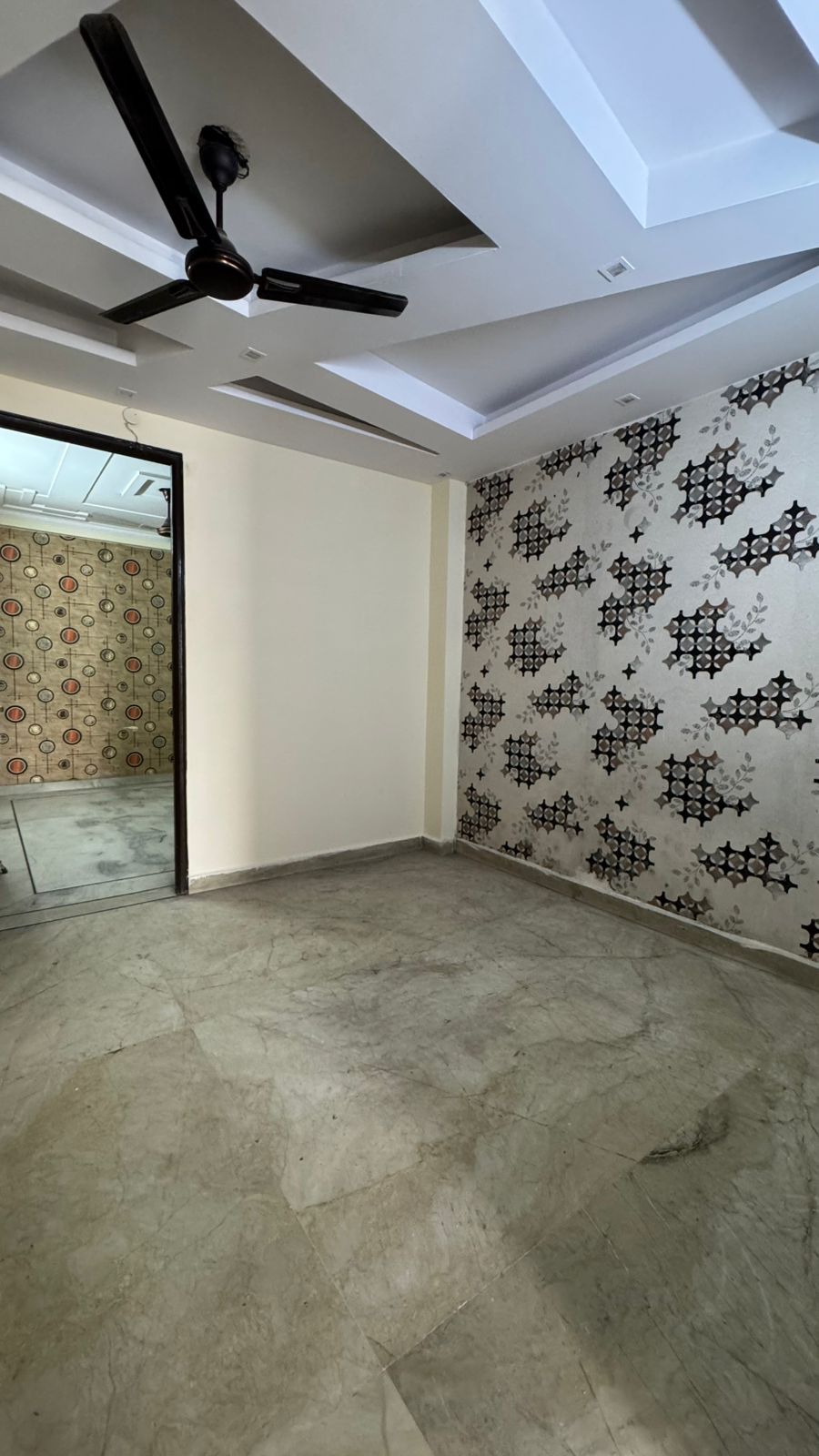 2 BHK Apartment For Rent in Realtors