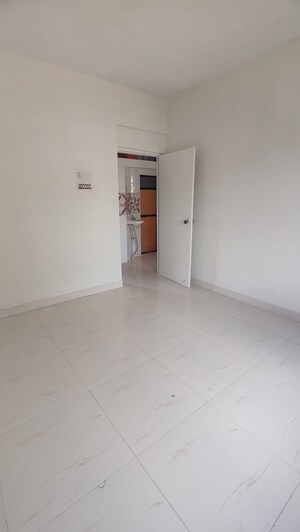 Room in 1 BHK Apartment at Dombivli West – for Sale