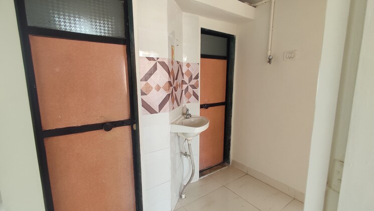 Bathroom, dombivli west 1 Bedroom 525 Sq.Ft. Apartment In Dombivli West Thane 8686554