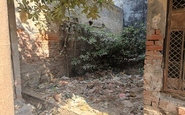 Plot For Sale in Vaishno Homes, Dlf Ankur Vihar