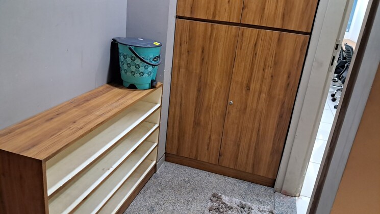 Balcony, sun-westbank Commercial Office Space 720 Sq.Ft. In Navrangpura Ahmedabad 8686536