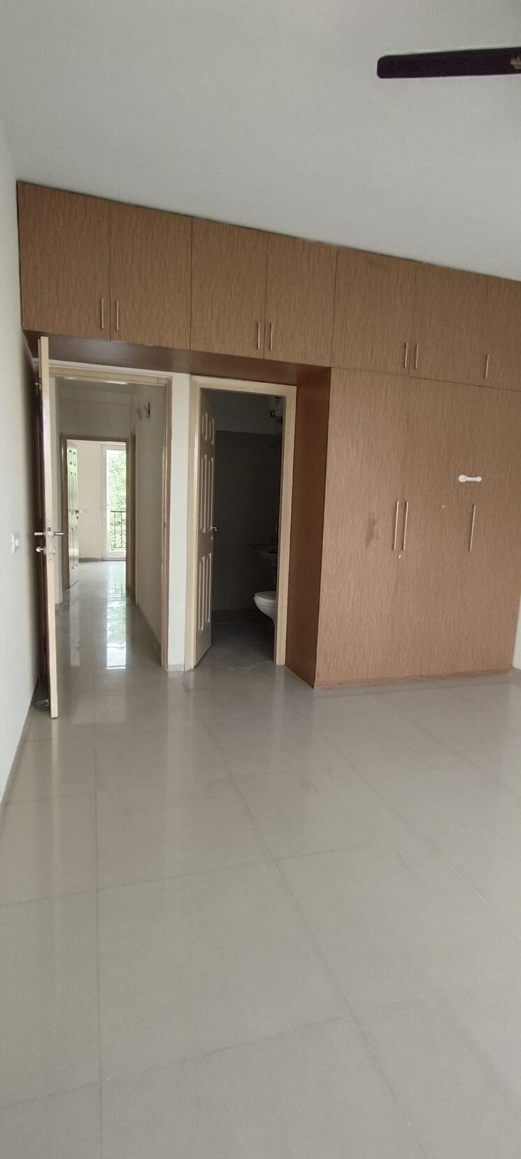 undefined, emaar-mgf-emerald-hills 3 Bedroom 1396 Sq.Ft. Independent House In Sector 65 Gurgaon 8686600