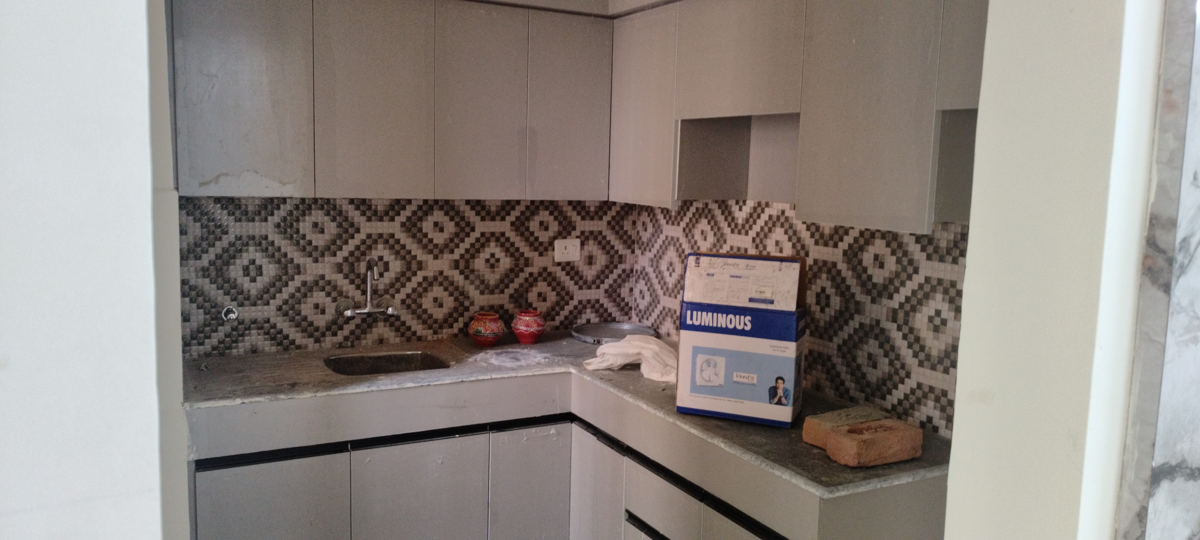 2 BHK Apartment For Rent in Jaypee Greens Kosmos