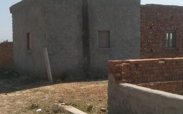 Plot For Sale in Vaishno Homes, Dlf Ankur Vihar