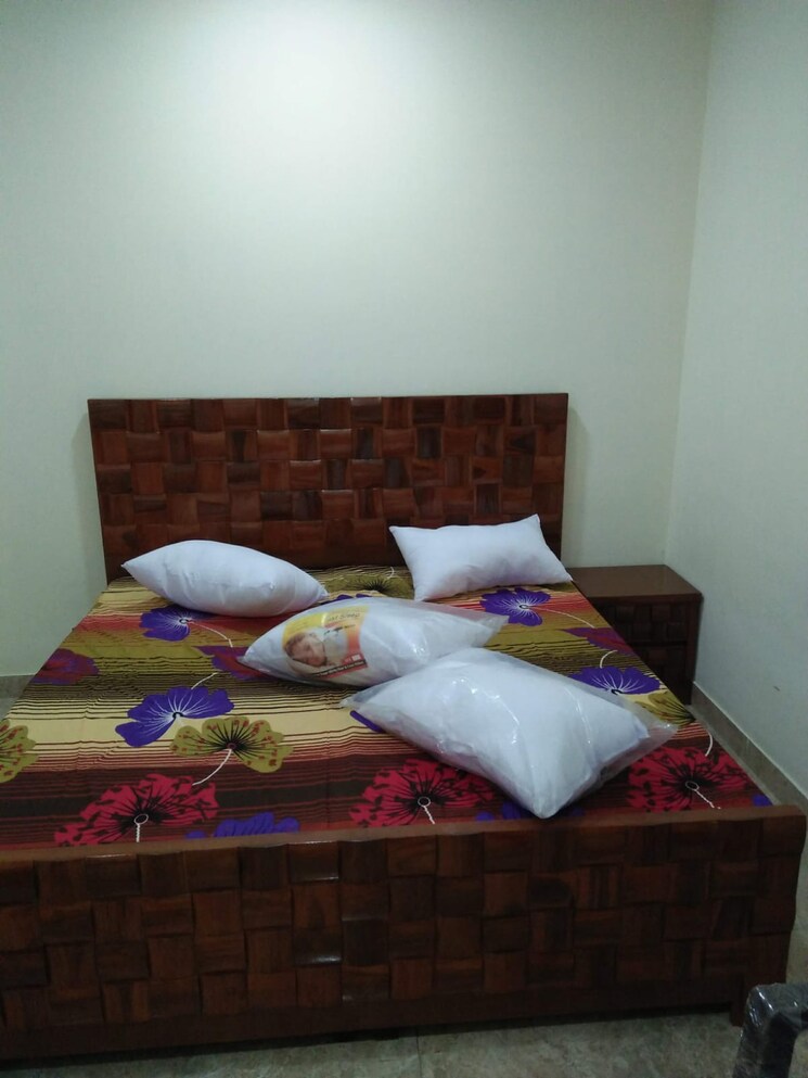 Bedroom, krishna nagar 1 Bedroom 455 Sq.Ft. Builder Floor In Krishna Nagar Delhi 8686628