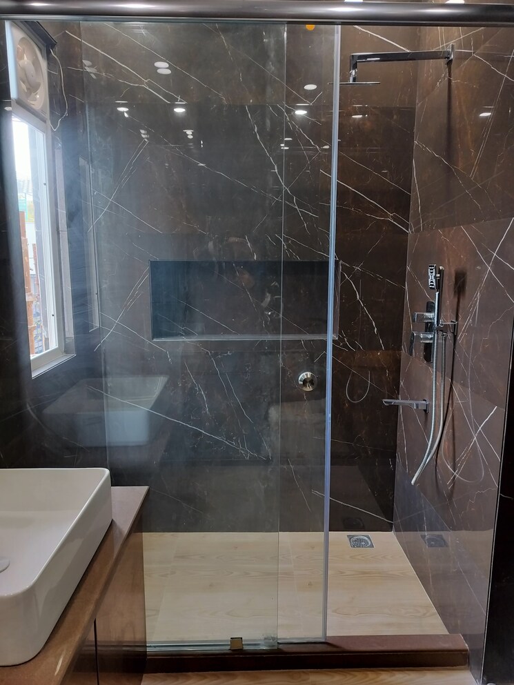 Bathroom, saket 3 Bedroom 1800 Sq.Ft. Builder Floor In Saket Delhi 8686740