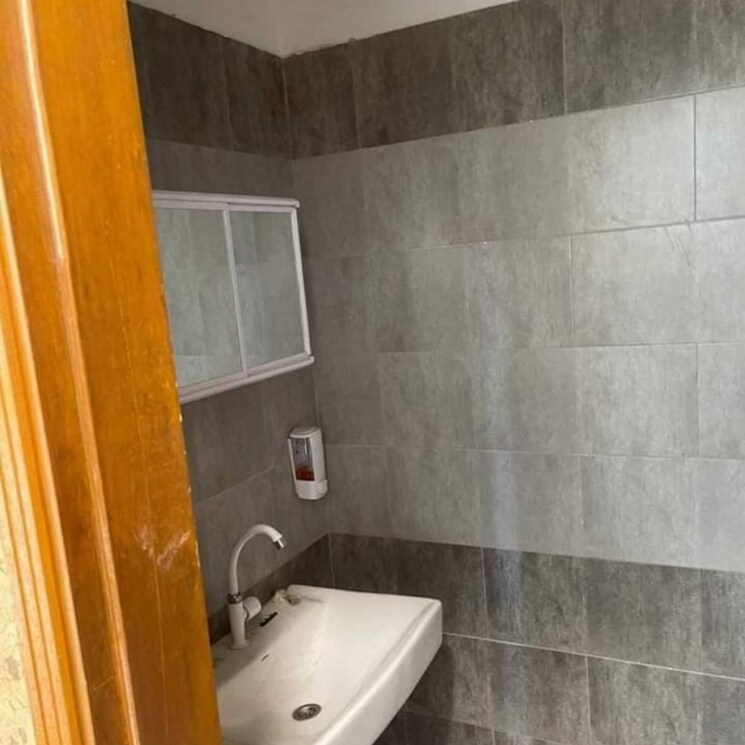 Bathroom, omkar-the-summit-business-bay Commercial Office Space 1200 Sq.Ft. In Gundavali Mumbai 8686696