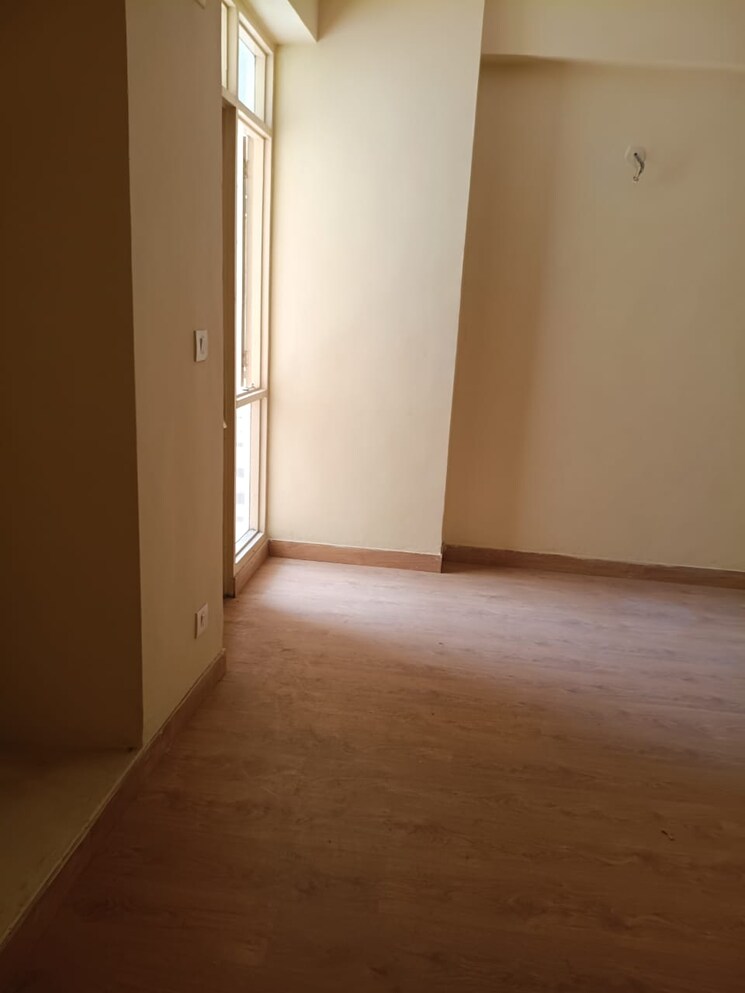 Room, ras-palm-residency 2 Bedroom 1240 Sq.Ft. Apartment In Sector 76 Faridabad 8686734