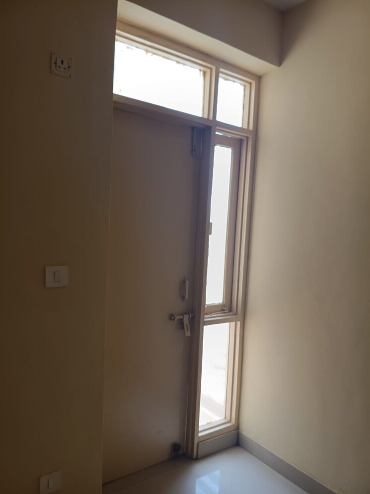 Room, ras-palm-residency 2 Bedroom 1240 Sq.Ft. Apartment In Sector 76 Faridabad 8686734