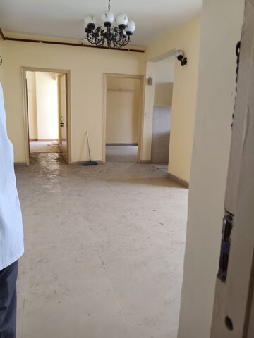 Room in 2 BHK Apartment at RAS Palm Residency, Sector 76 – for Sale