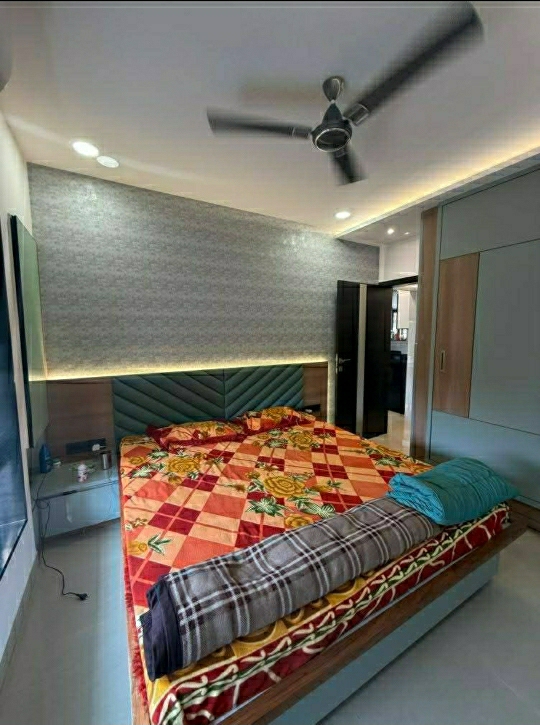2.5 BHK + Study Room Apartment For Rent in Bramha Skycity Apartment