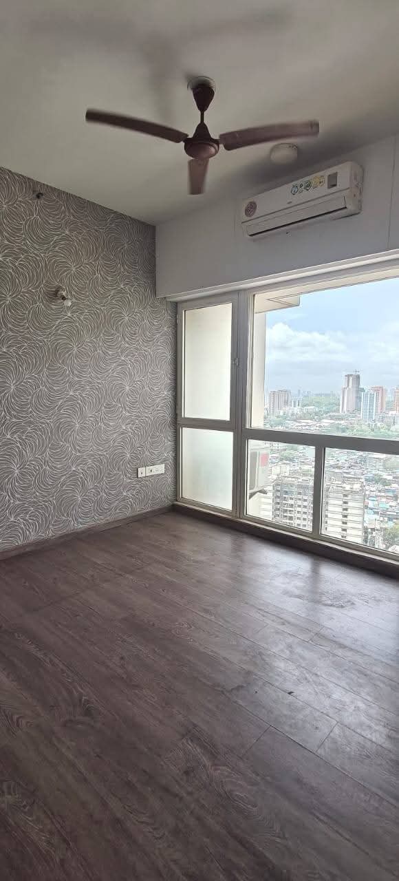 2 BHK Apartment For Rent in Omkar Ananta