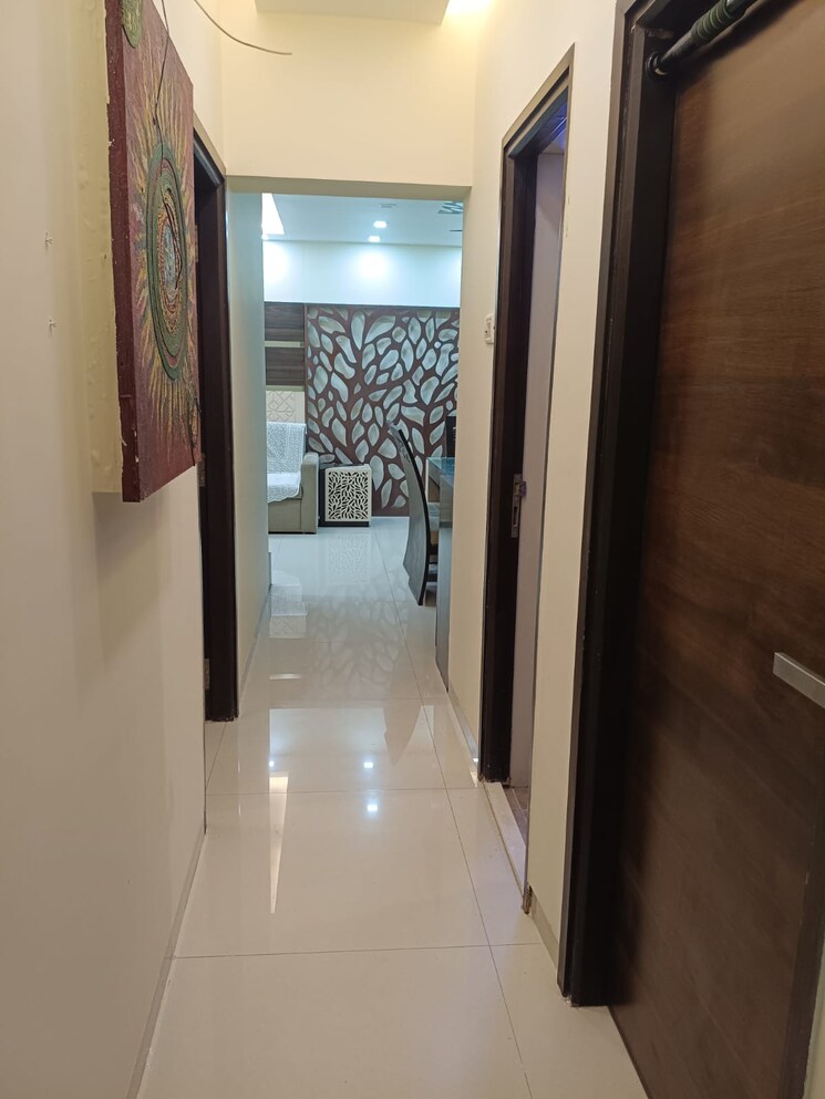 undefined, romell-umiya-grandeur 3 Bedroom 950 Sq.Ft. Apartment In Goregaon East Mumbai 8687073