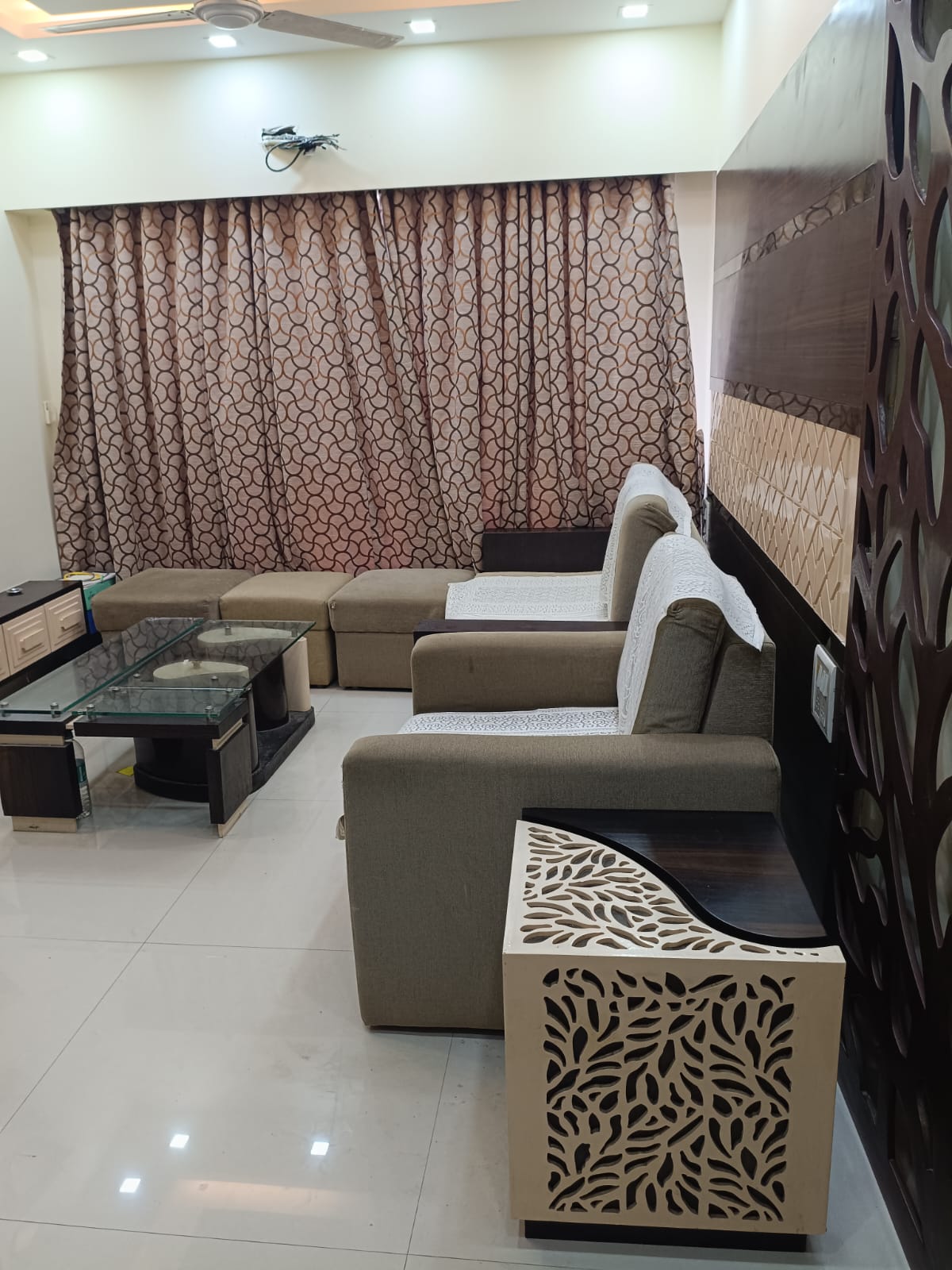 3 BHK 950 Sq.Ft. Apartment in Romell Umiya Grandeur