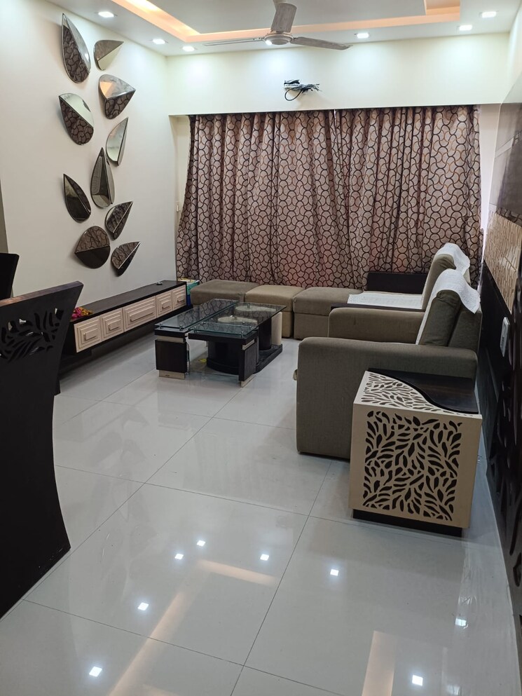 Master Bedroom, romell-umiya-grandeur 3 Bedroom 950 Sq.Ft. Apartment In Goregaon East Mumbai 8687073